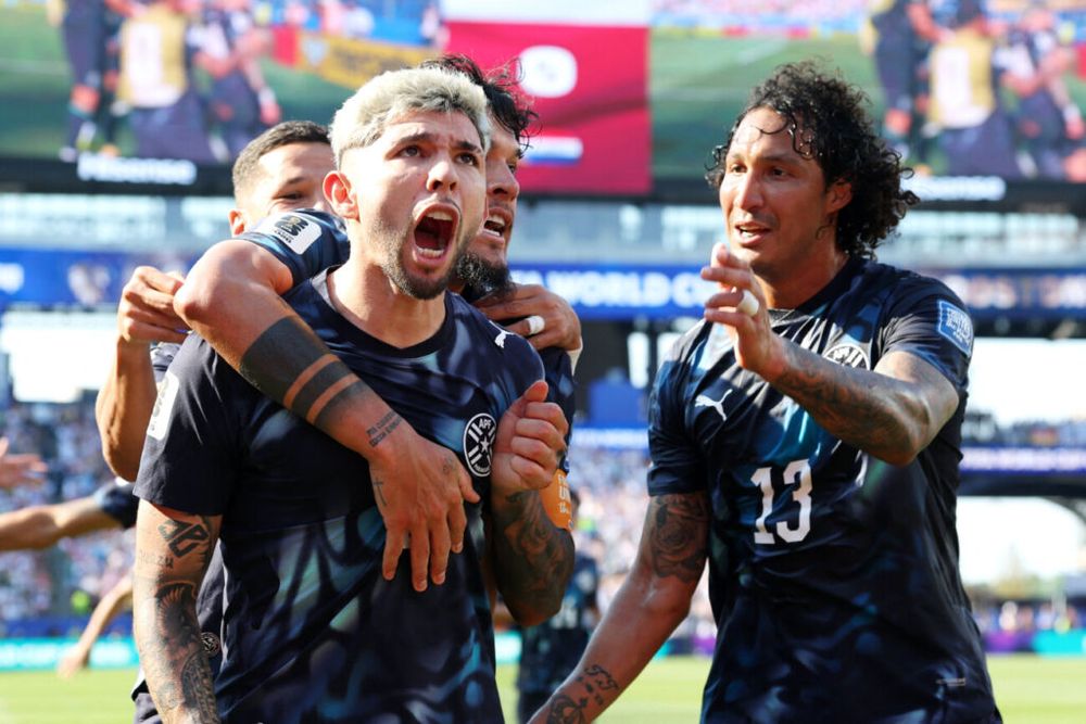 Julio Enciso’s Thunderbolt Shocks Germany and Revives Paraguay’s World Cup Dream